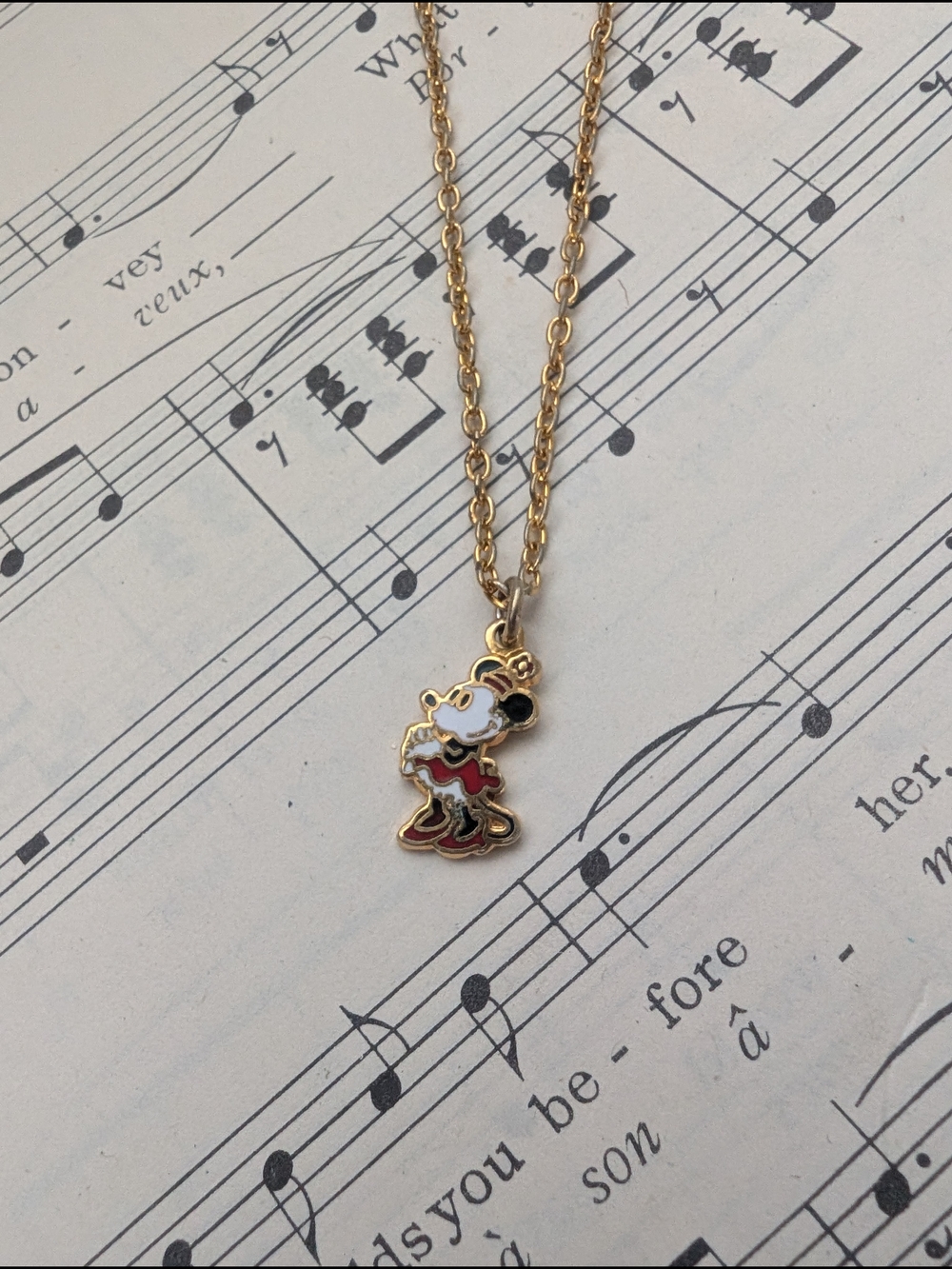 Vintage Gold-Tone Enamel Disney Minnie Mouse Pendant Necklace - White & Red